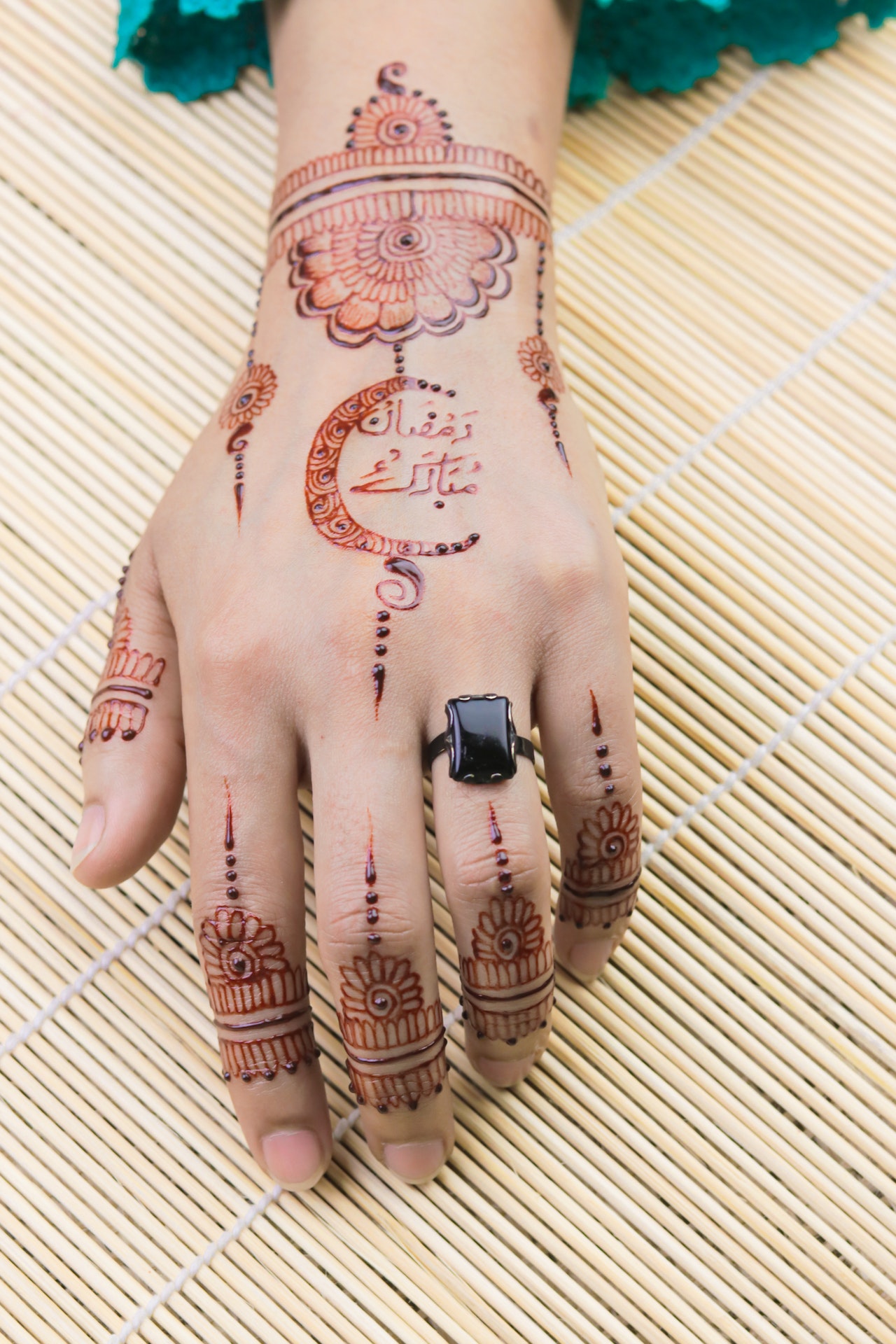 Arabic Bridal Mehndi Designs 